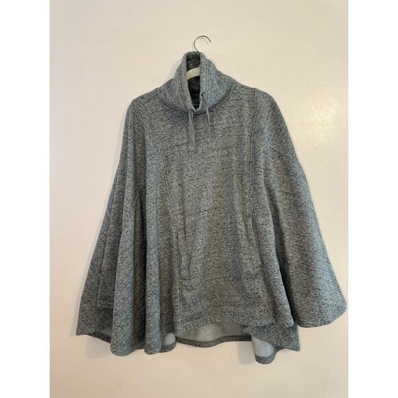 UGG Pichot Poncho Grey Lounge Cape Cozy Casual Versatile Size  Medium/Large - Picture 3 of 10